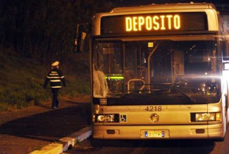 Bus