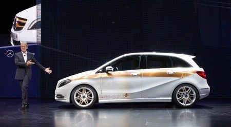Mercedes Classe B E Cell Plus francoforte 2011 fiancata