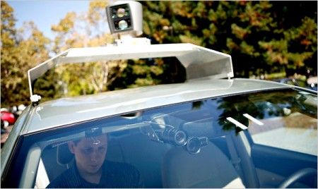 Toyota Prius Robot by Google 2 (foto Ramin Rahimian/New York Times)