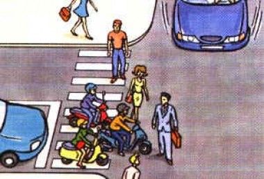 caricaaaaaa! Pedoni indisciplinati + autisti distratti = STRAGE!