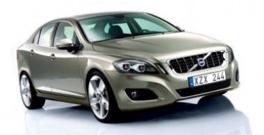 Volvo S60 vista anteriore