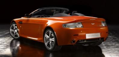 Aston Martin Vantage NR400