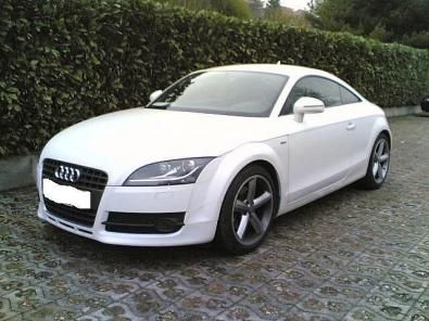 Auto Colore Bianco