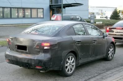 toyota avensis