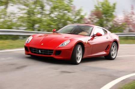 salone di ginevra 2010 ferrari 599 ibrida