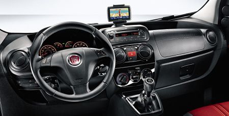 Fiat Qubo 2011 - interni