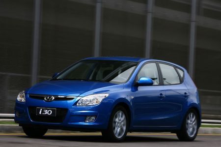 Hyundai i30 porte aperte