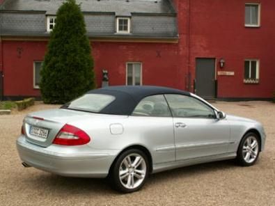 La Mercedes CLK è in parte realizzata in fibra di carbonio 