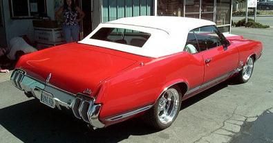 Oldsmobile Cutlass