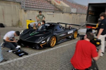 Pagani Zonda R