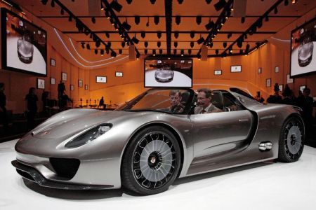 porsche 918 spyder ibrida