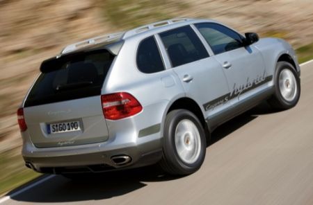 porsche cayenne ibrida