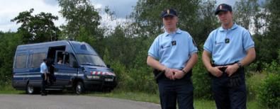Dura repressione della Polizia francese in nome della sicurezza stradale