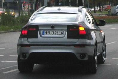 BMW X6 . 