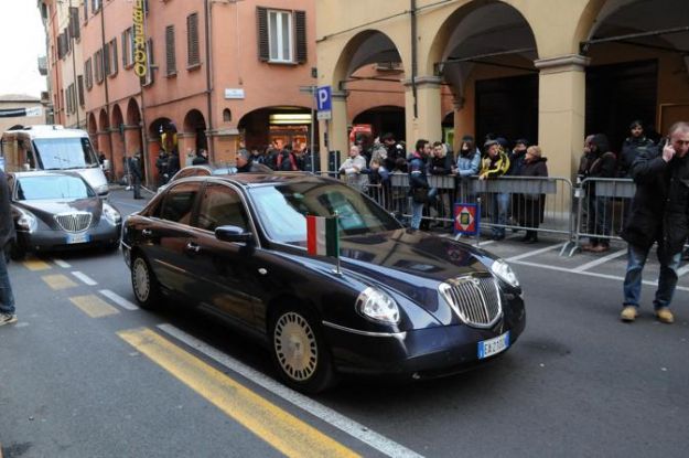 Auto presidente della repubblica