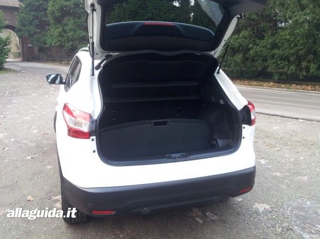 Bagagliaio  Nissan Qashqai 2015