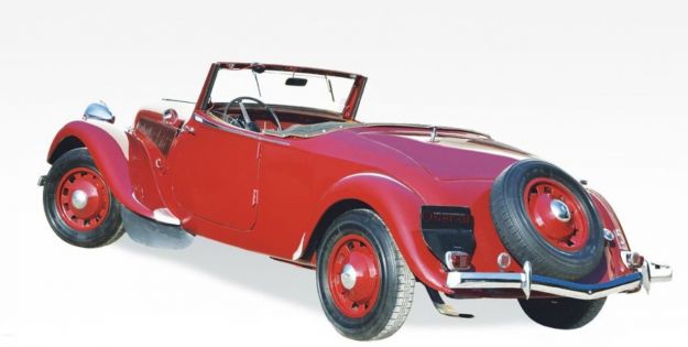 Citroen Traction Avant 15 Six Cabriolet 3/4 posteriore