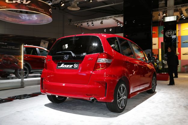 Honda Jazz Si, posteriore