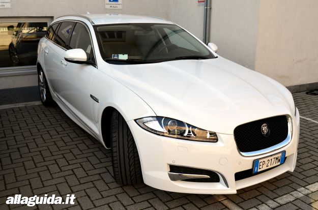 Jaguar_XF_dimensioni