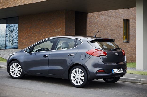 Kia Cee'd 2012   30