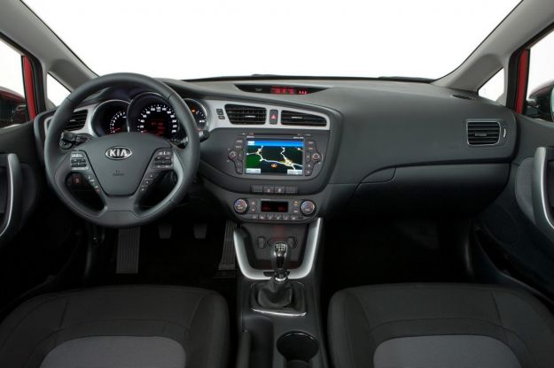 Kia Cee'd 2012   35