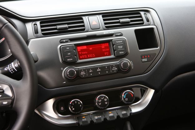 Kia Rio radio