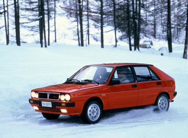 Lancia Delta HF 4WD