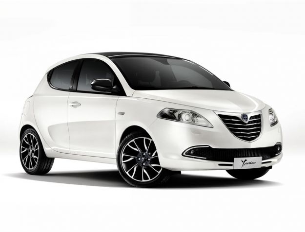 Lancia Ypsilon frontale