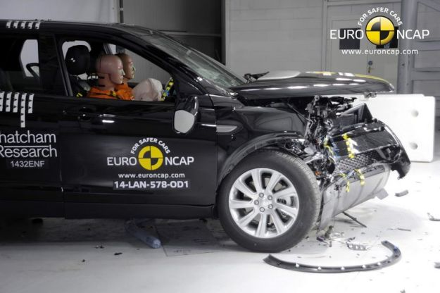 Land Rover Discovery Sport 2014 Crash Test