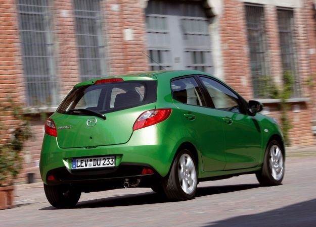 Mazda 2_2008_1600x1200_wallpaper_30