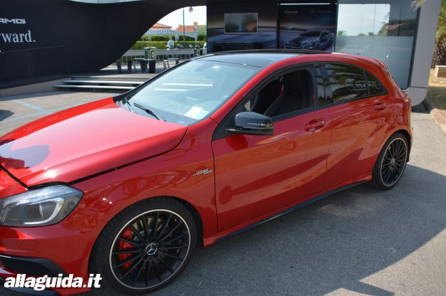 Mercedes A45 AMG, prova su strada