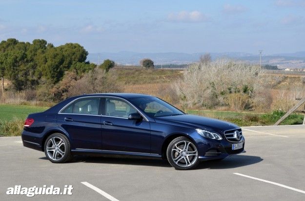 Mercedes Classe E 2013, dimensioni