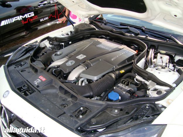 Motore Mercedes CLS 63 AMG Performance Shooting Brake