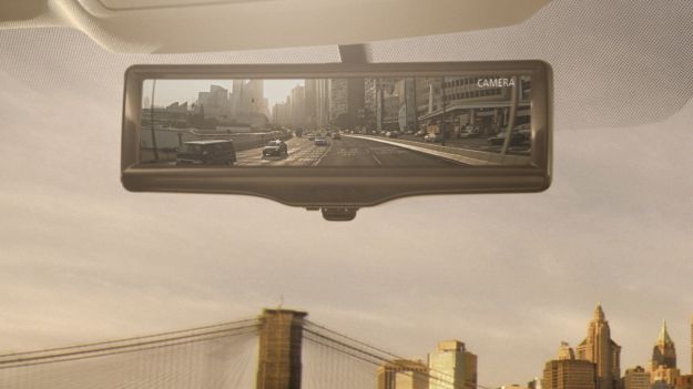 Nissan Smart Rearview Mirror schermo