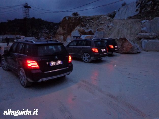 Nuova Mercedes GLK 2012 al buio