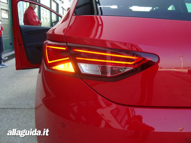 Nuova Seat Leon 2013 scheda tecnica