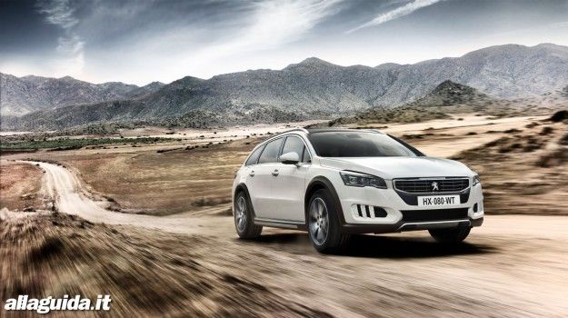 Prova su strada Peugeot 508 RXH