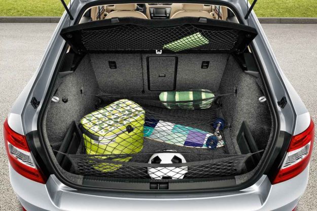Skoda Octavia 2013 reti bagagliaio