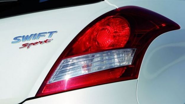 Suzuki_Swift_Sport_badge