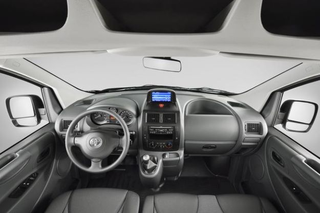 Toyota ProAce 2013 plancia