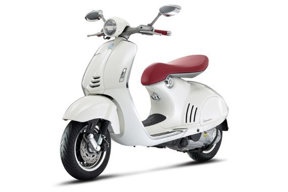 Vespa 946