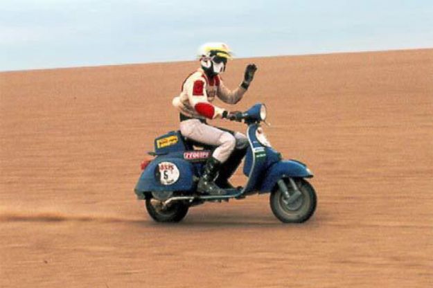 Vespa p200e Dakar 1980
