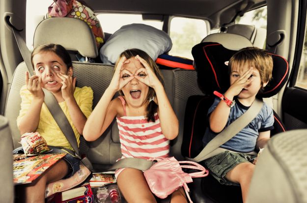 Viaggiare in auto bambini