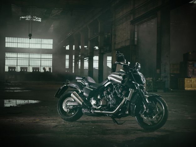Yamaha VMAX Carbon 2015