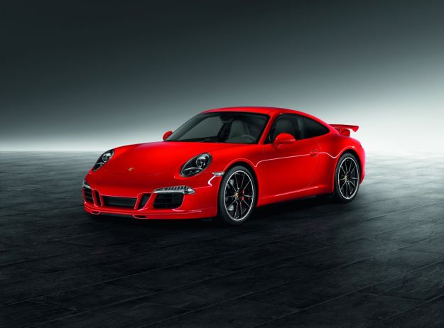 Porsche Exclusive: 911 Carrera mit Aerokit Cup