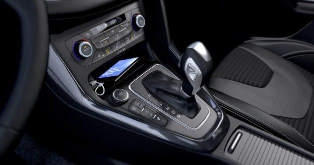 cambio automatico ford focus wagon 2014