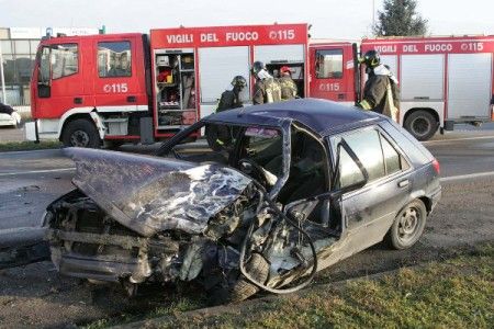 incidente stradale vigili fuoco