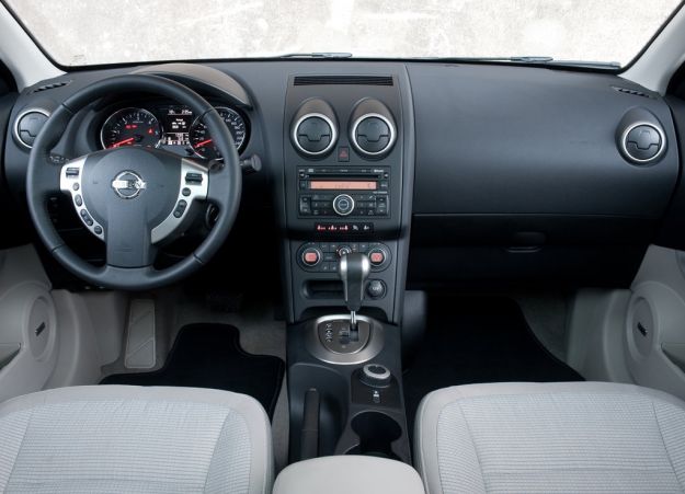 interni Nissan Qashqai