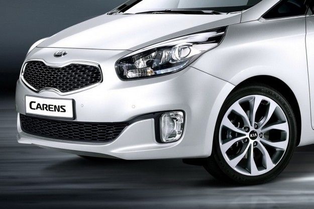 kia carens 2013 frontale