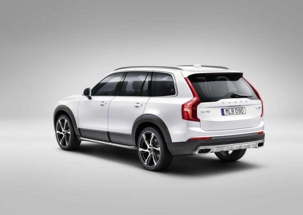 Volvo XC90 2015 prezzi